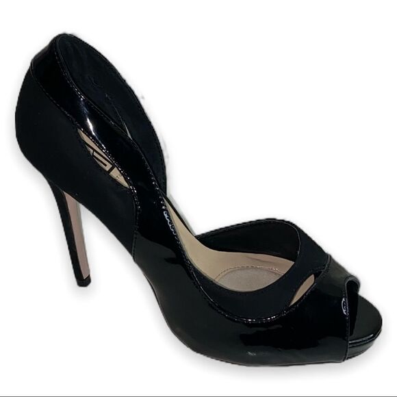 SS Signature by Sangria Black Faux Patent Leather Faux Suede Peep Toe Stilettos - Picture 1 of 14